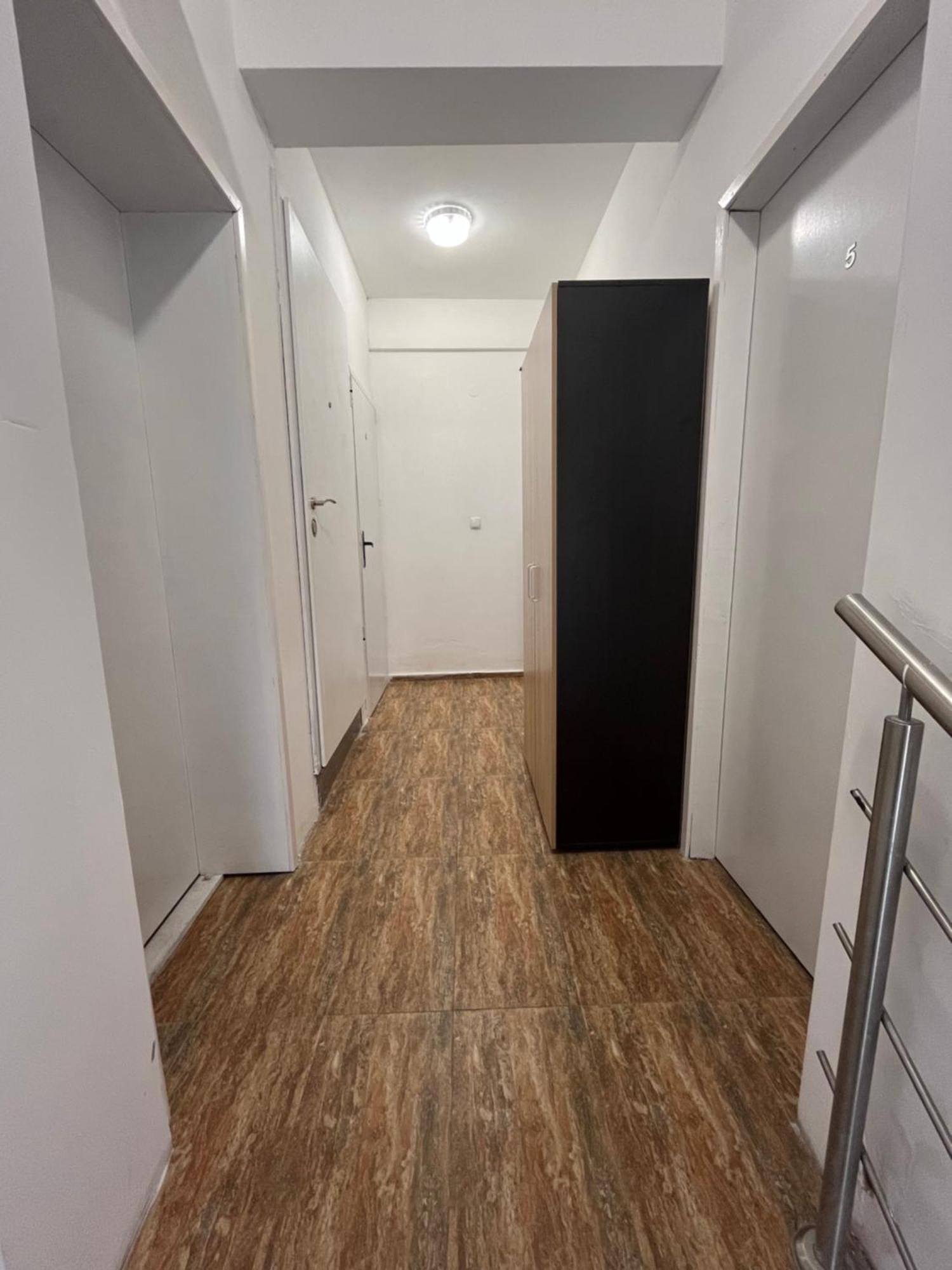 En-Suite Rooms: Novа Guesthouse In Sofia Center Kültér fotó