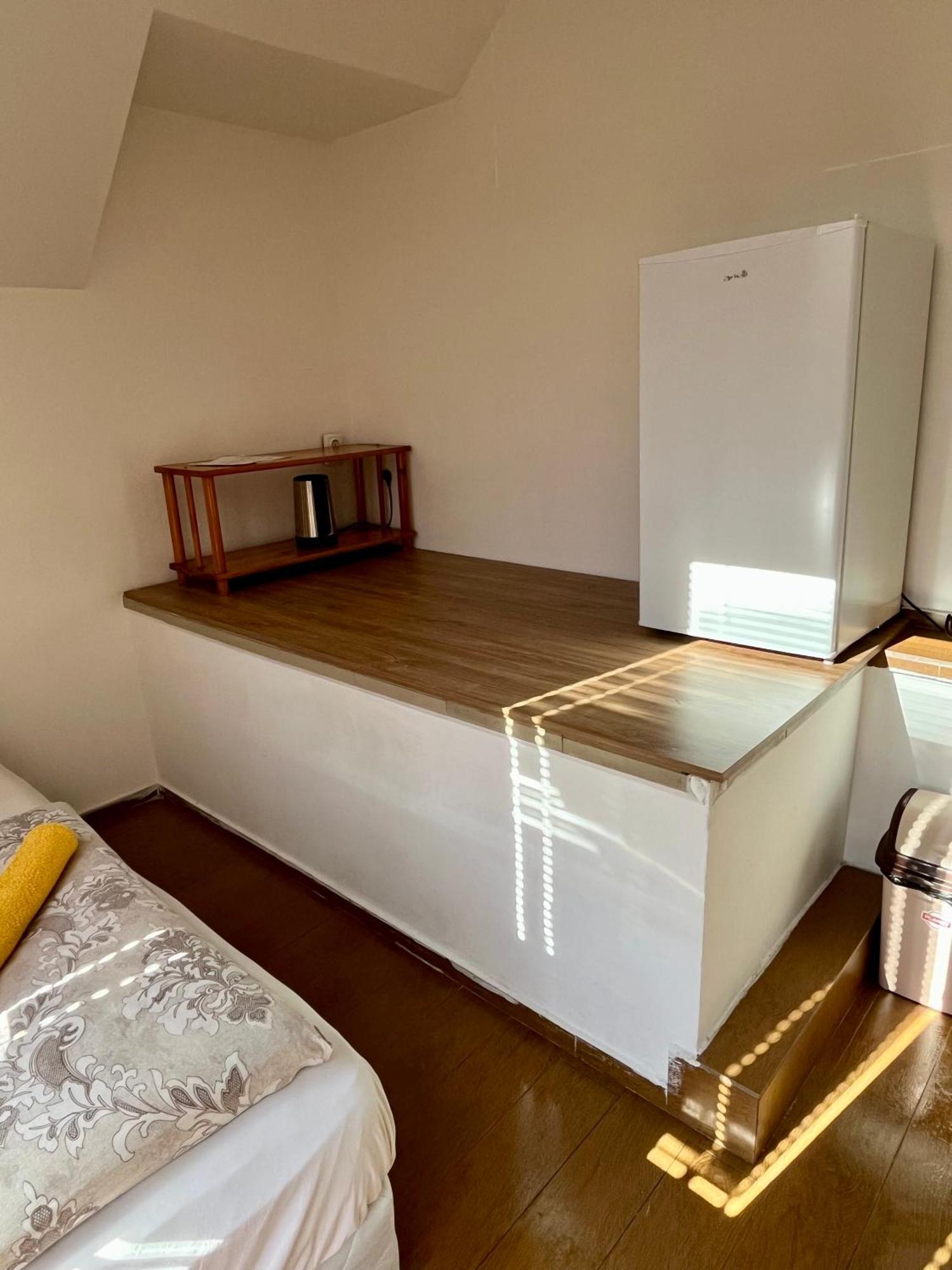En-Suite Rooms: Novа Guesthouse In Sofia Center Kültér fotó